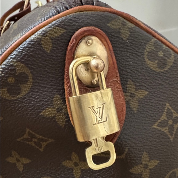 Vintage Louis Vuitton Keepall 50 - Picture 11 of 15